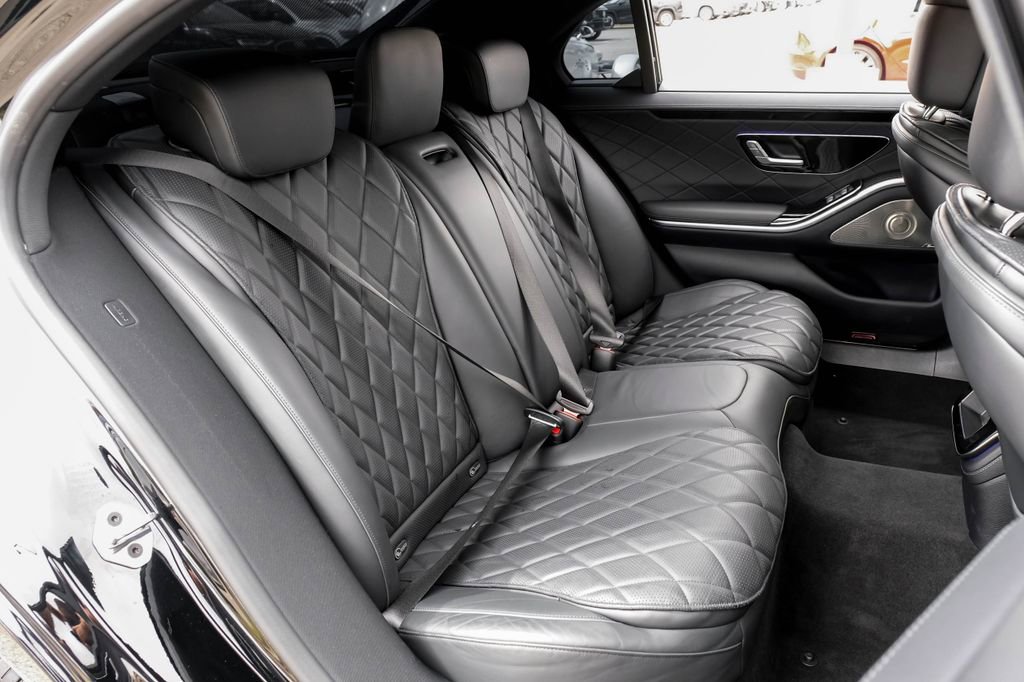 Used 2022 Mercedes-Benz S 580 4MATIC Sedan image 34