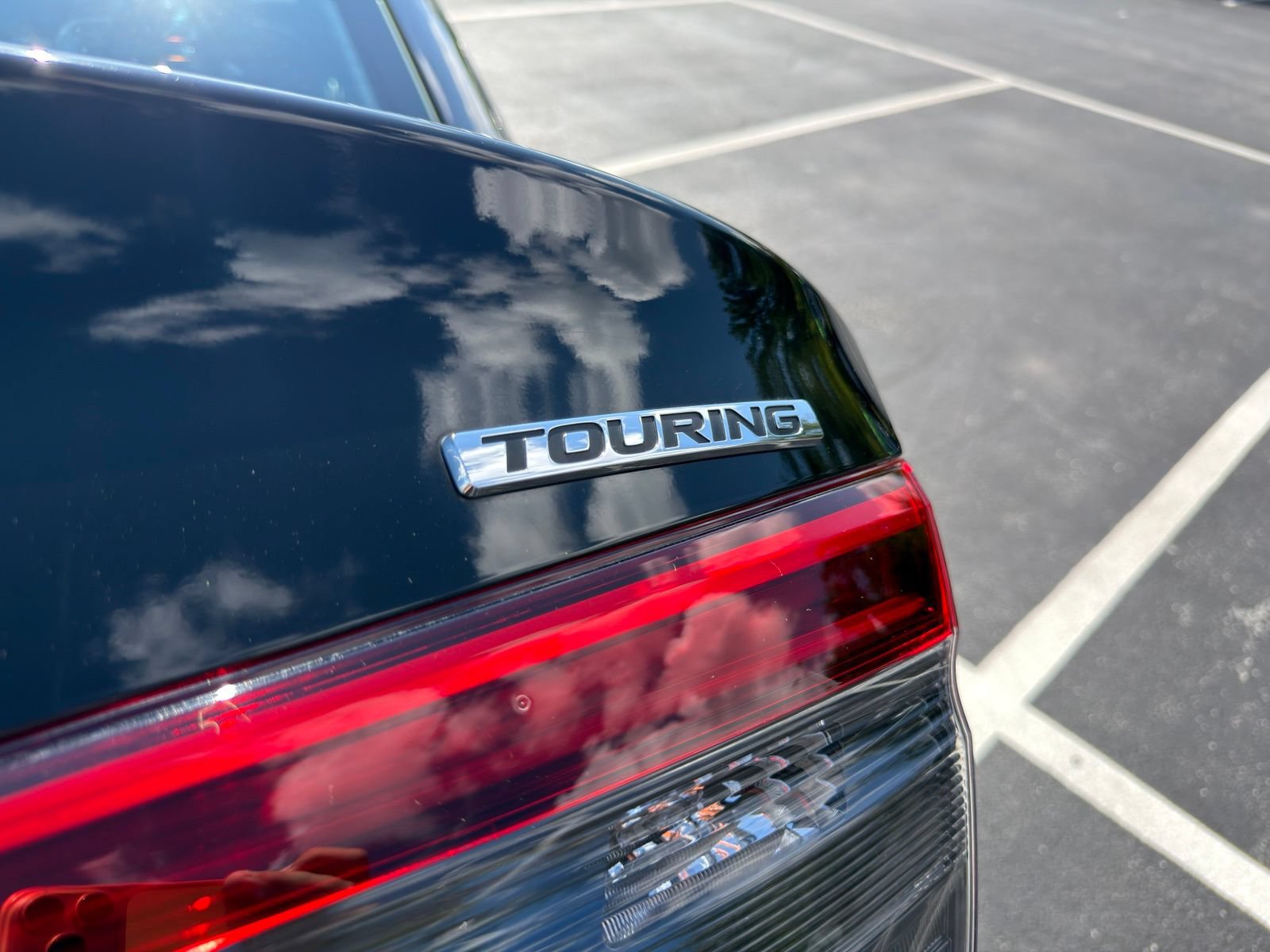 Used 2024 Honda Civic Touring image 32