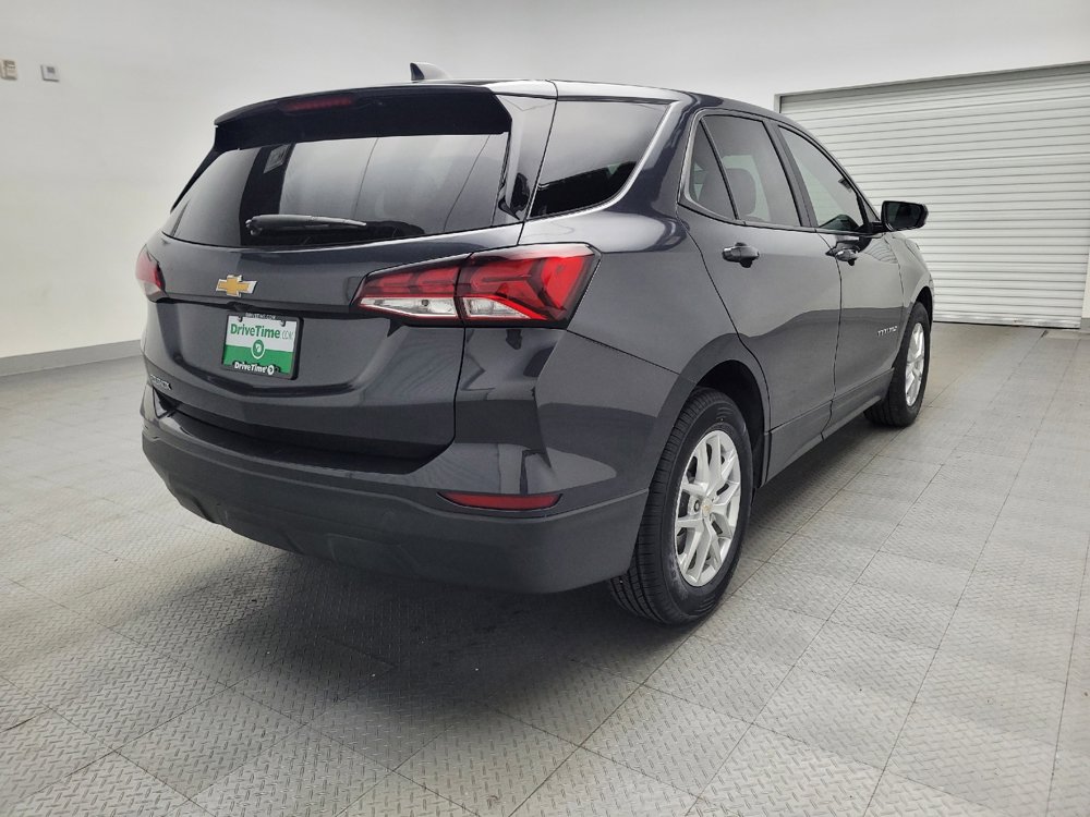 Used 2022 Chevrolet Equinox LS w/ LS Convenience Package image 9
