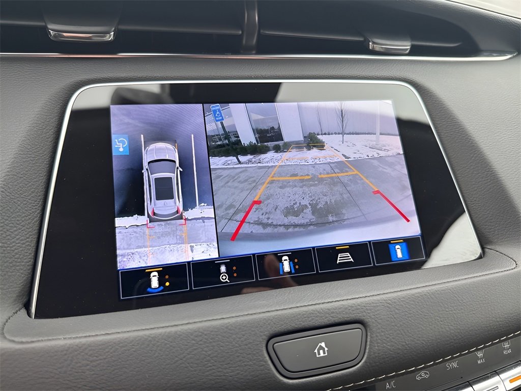 Certified 2022 Cadillac XT4 Premium Luxury w/ Enhanced Visibility Package image 23