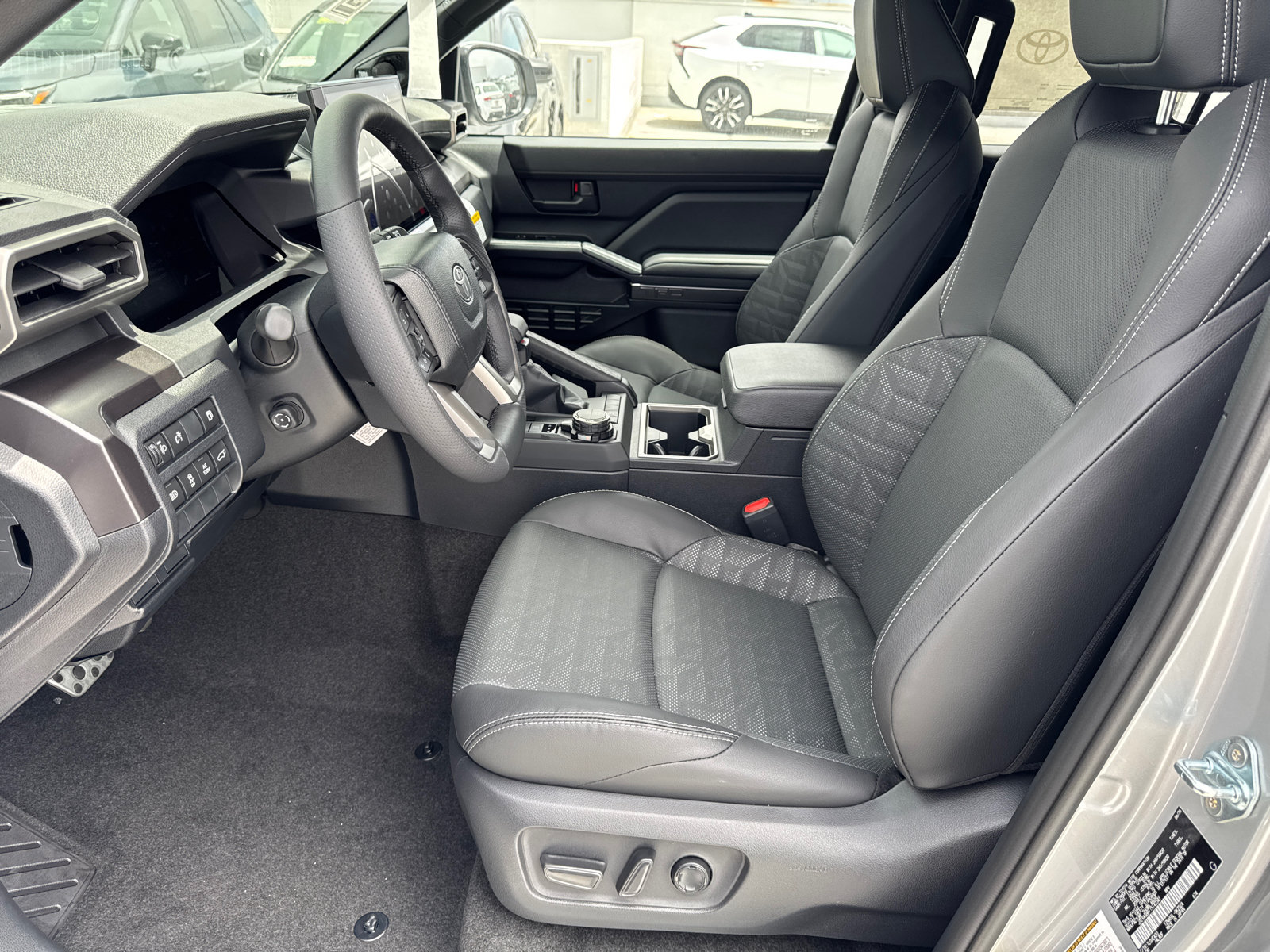 New 2026 Toyota 4Runner TRD Sport Premium AWD/4WD image 2