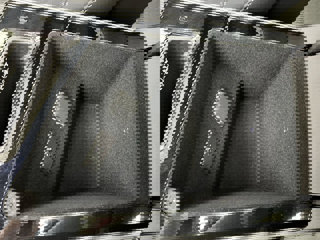 Used 2024 Cadillac Lyriq Luxury w/ LPO, Floor Liner Package image 27