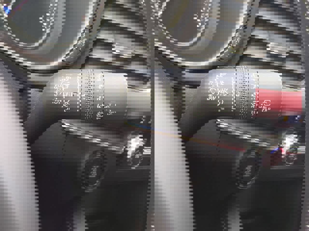 New 2026 MAZDA MAZDA3 2.5 S Hatchback w/ Premium Pkg image 26