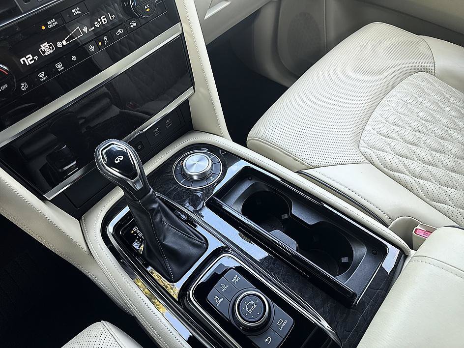 Certified 2024 INFINITI QX80 Sensory AWD/4WD image 18