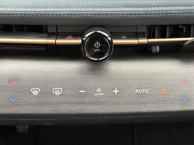Certified 2023 Nissan Ariya AWD/4WD image 5