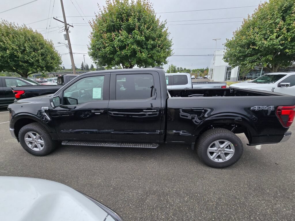 New 2026 Ford F150 XLT w/ Equipment Group 302A MID AWD/4WD image 2