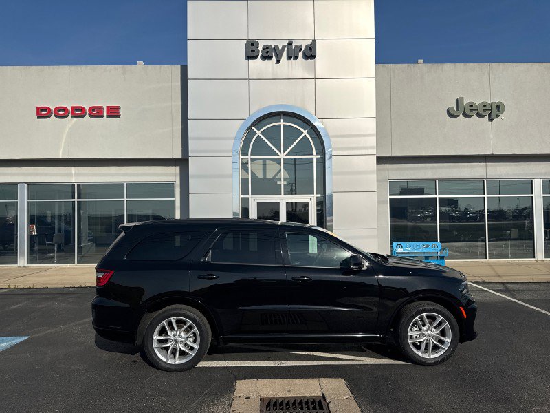 Used 2024 Dodge Durango GT RWD image 1