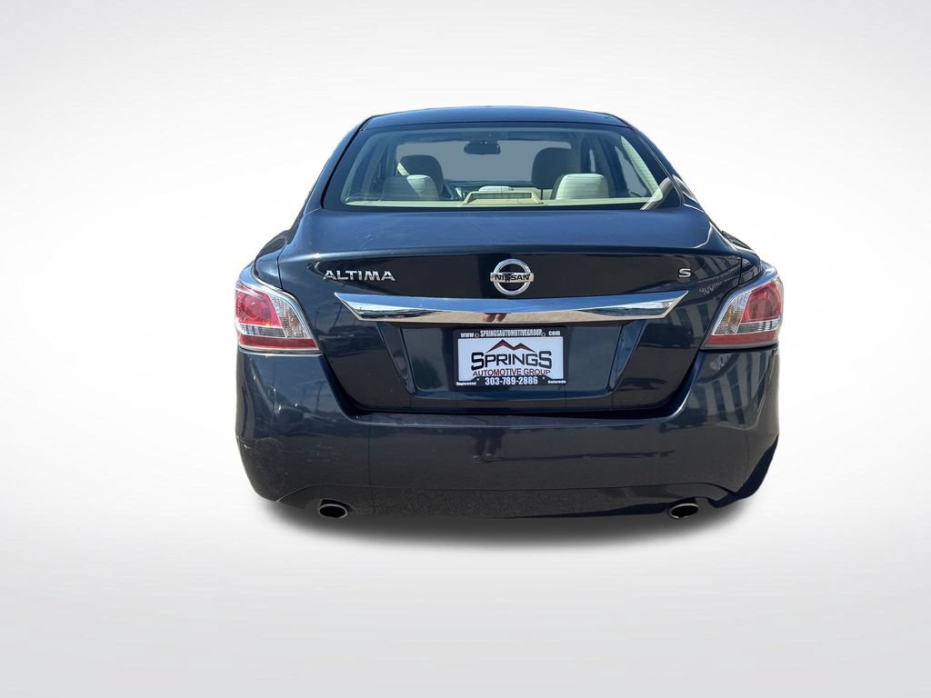 Used 2015 Nissan Altima 2.5 S FWD image 4