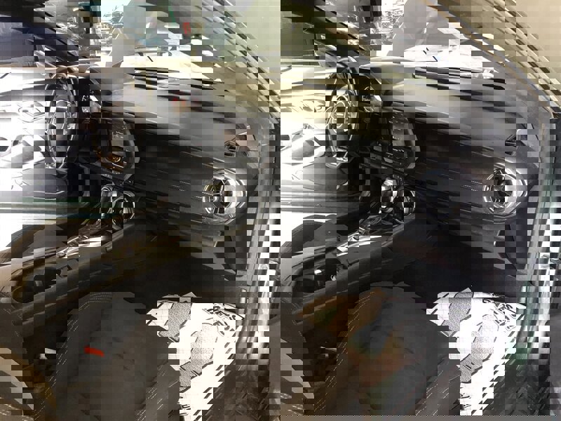 Used 2020 Chevrolet Camaro LT image 18