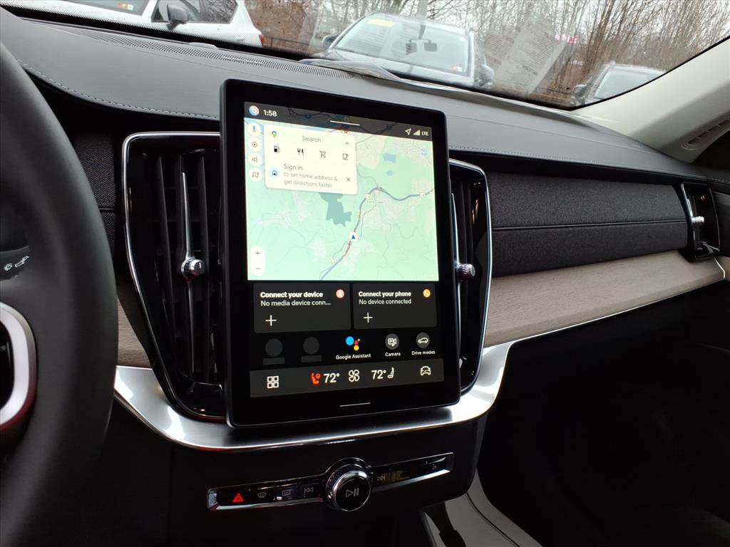 Used 2026 Volvo XC90 B6 Plus w/ Protection Package AWD/4WD image 18