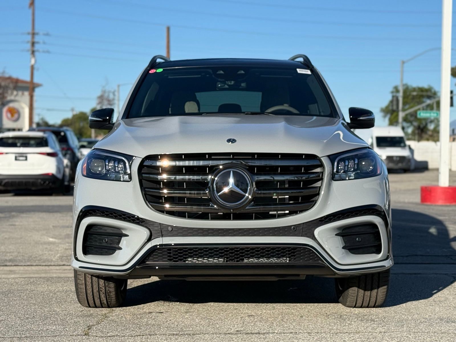 New 2026 Mercedes-Benz GLS 580 4MATIC image 5