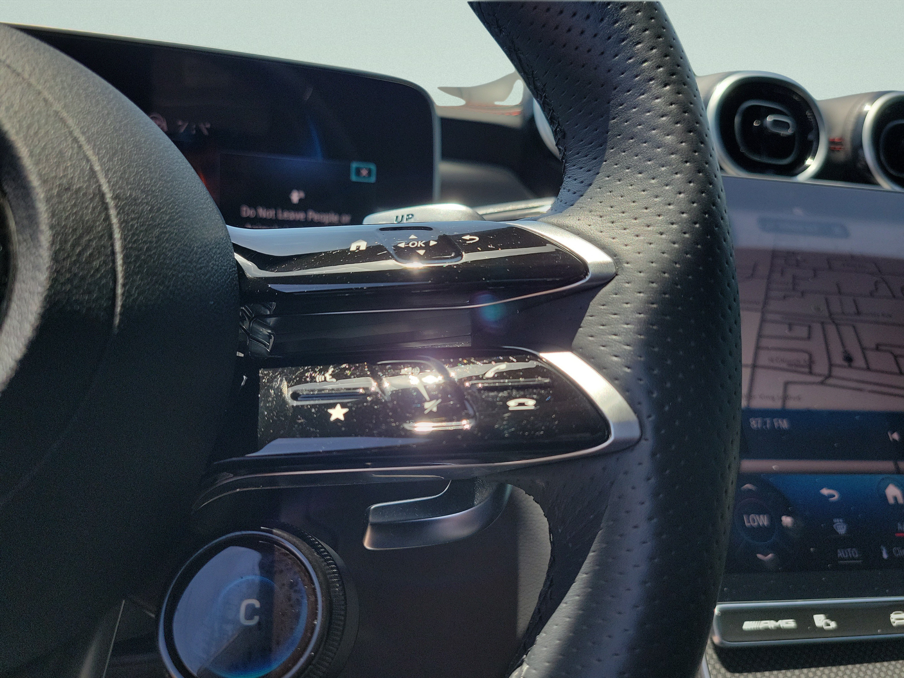 Certified 2024 Mercedes-Benz GLC 43 AMG 4MATIC image 23