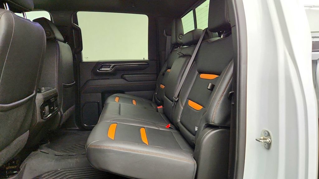 Used 2024 GMC Sierra 2500 AT4 w/ AT4 Premium Plus Package AWD/4WD image 22