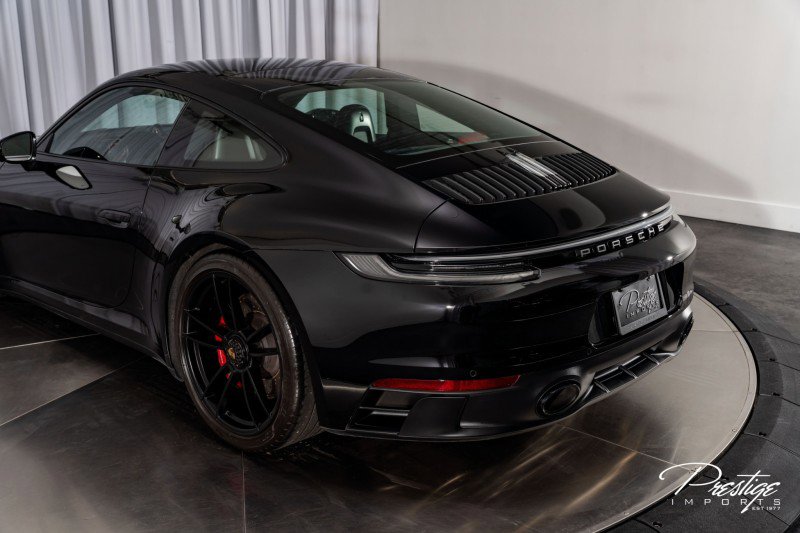 Used 2024 Porsche 911 Carrera GTS image 12