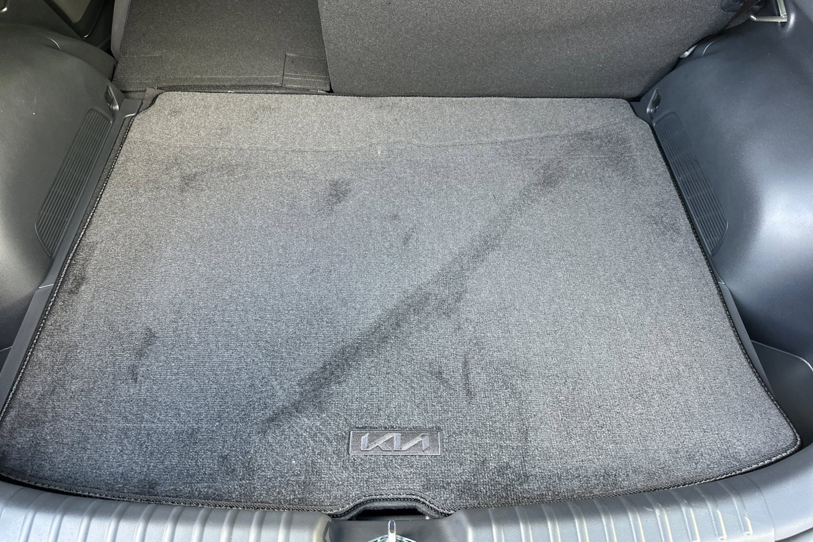 New 2025 Kia Niro EX image 11