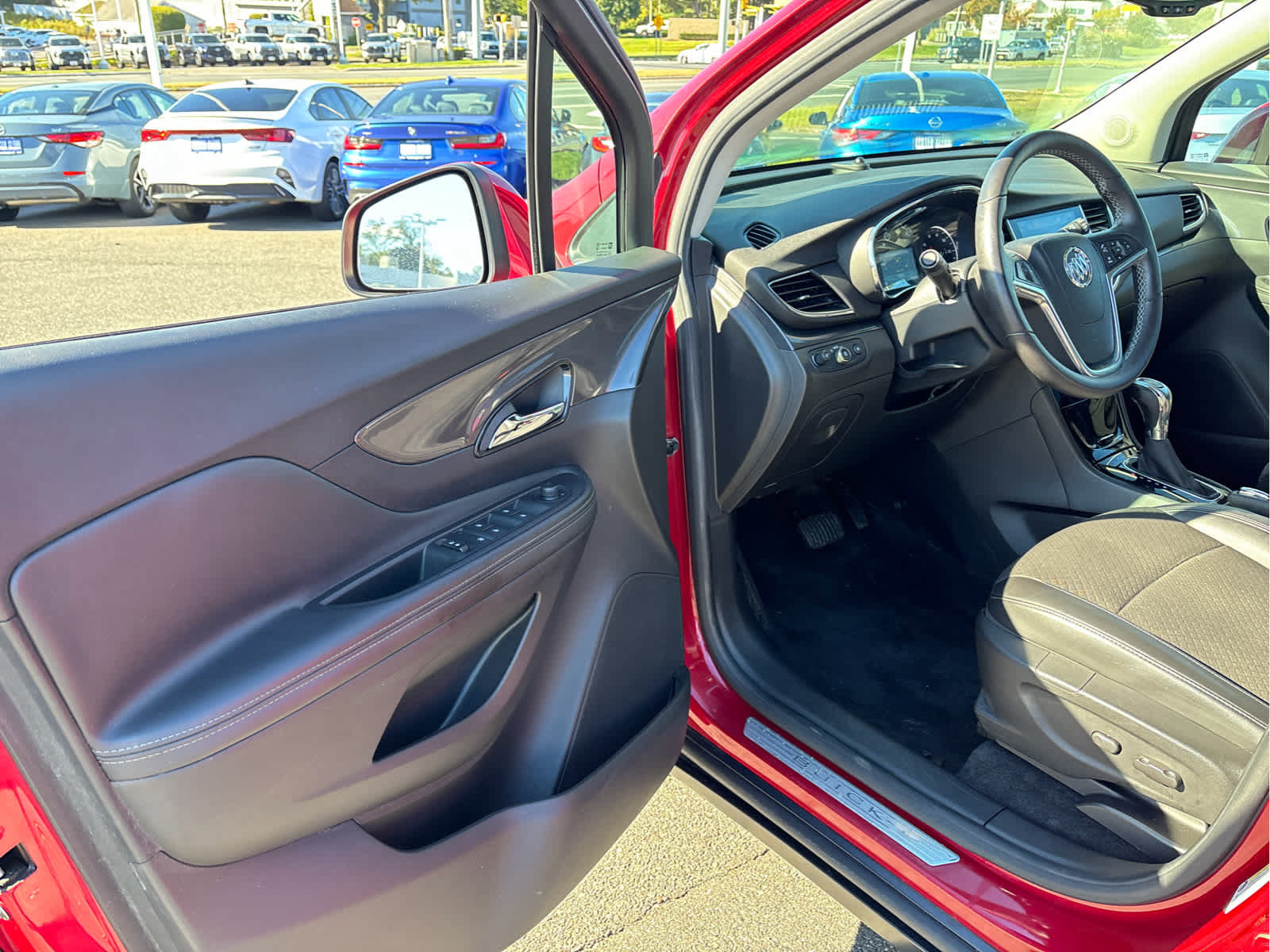 Certified 2018 Buick Encore Preferred AWD/4WD image 7