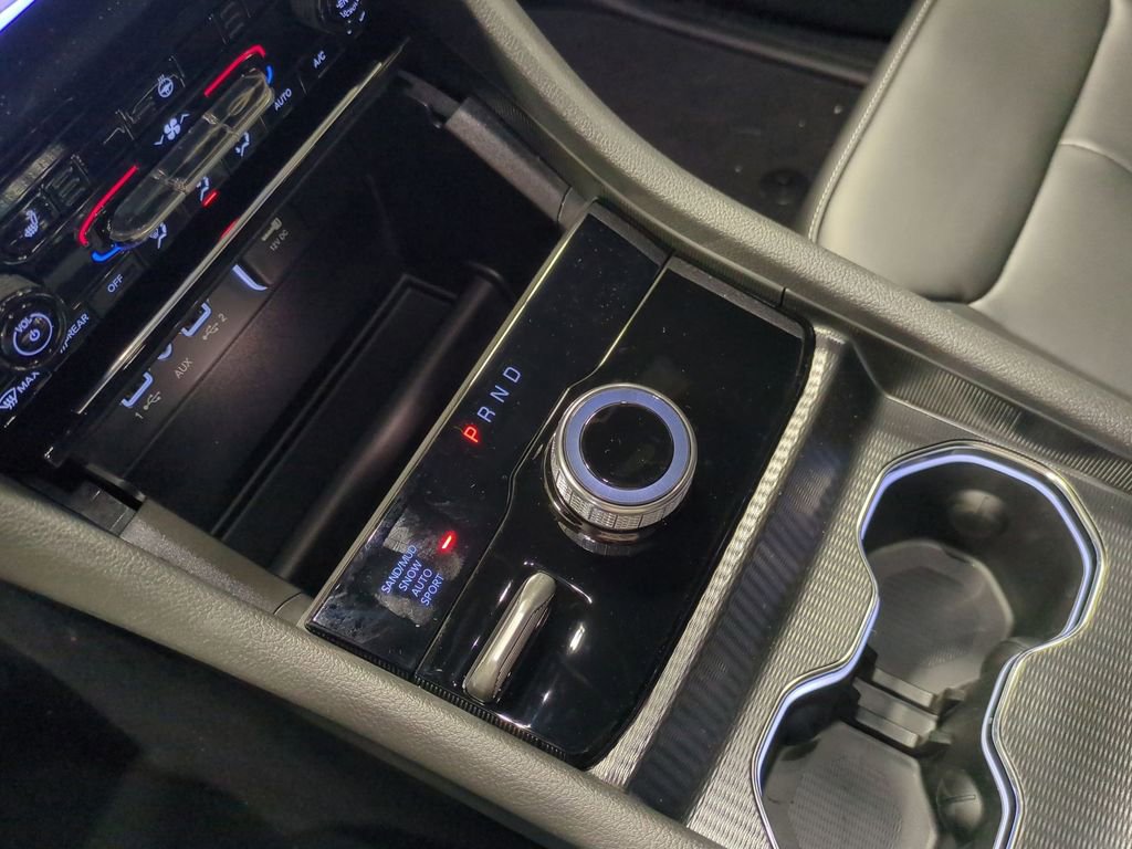 New 2025 Jeep Grand Cherokee Limited w/ Trailer Tow Package image 34