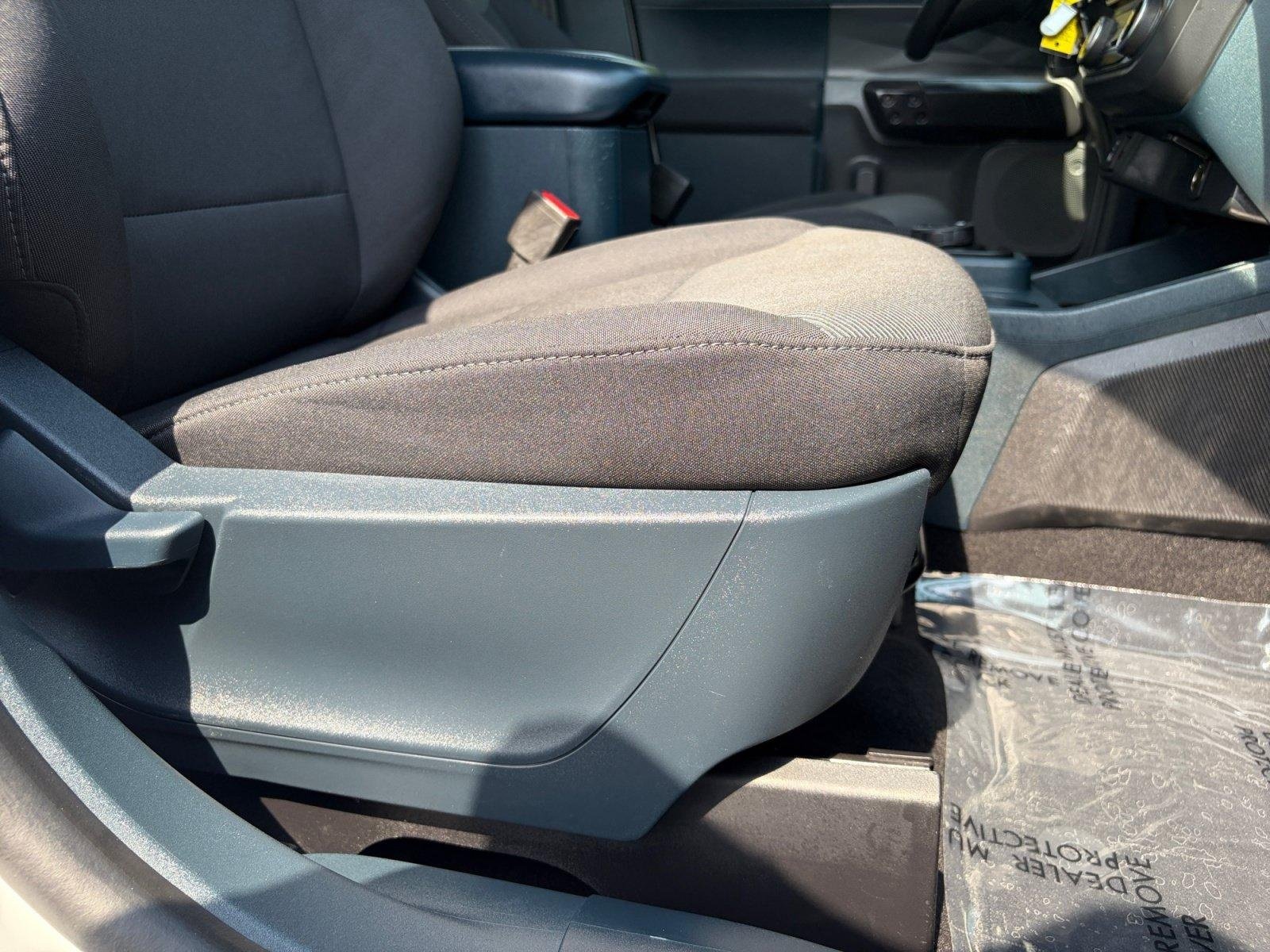 Used 2023 Ford Maverick XL FWD image 25