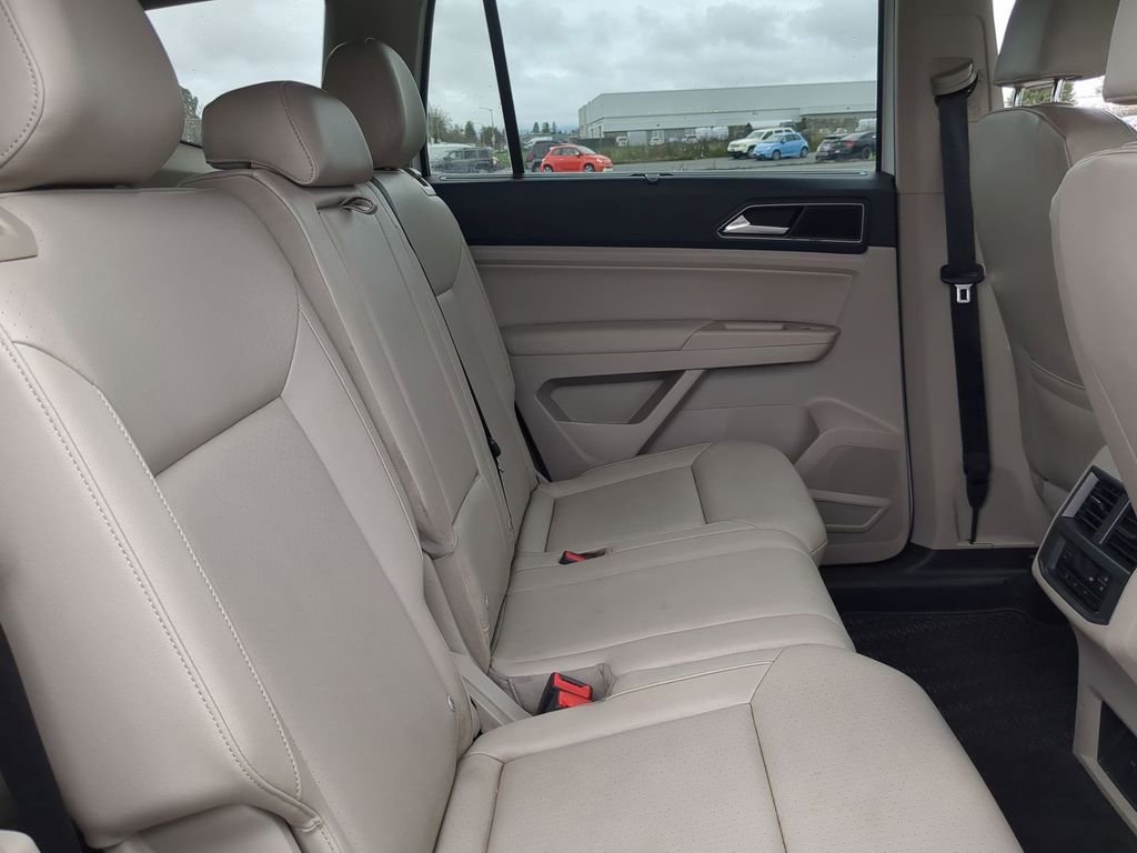 Used 2018 Volkswagen Atlas SE image 7