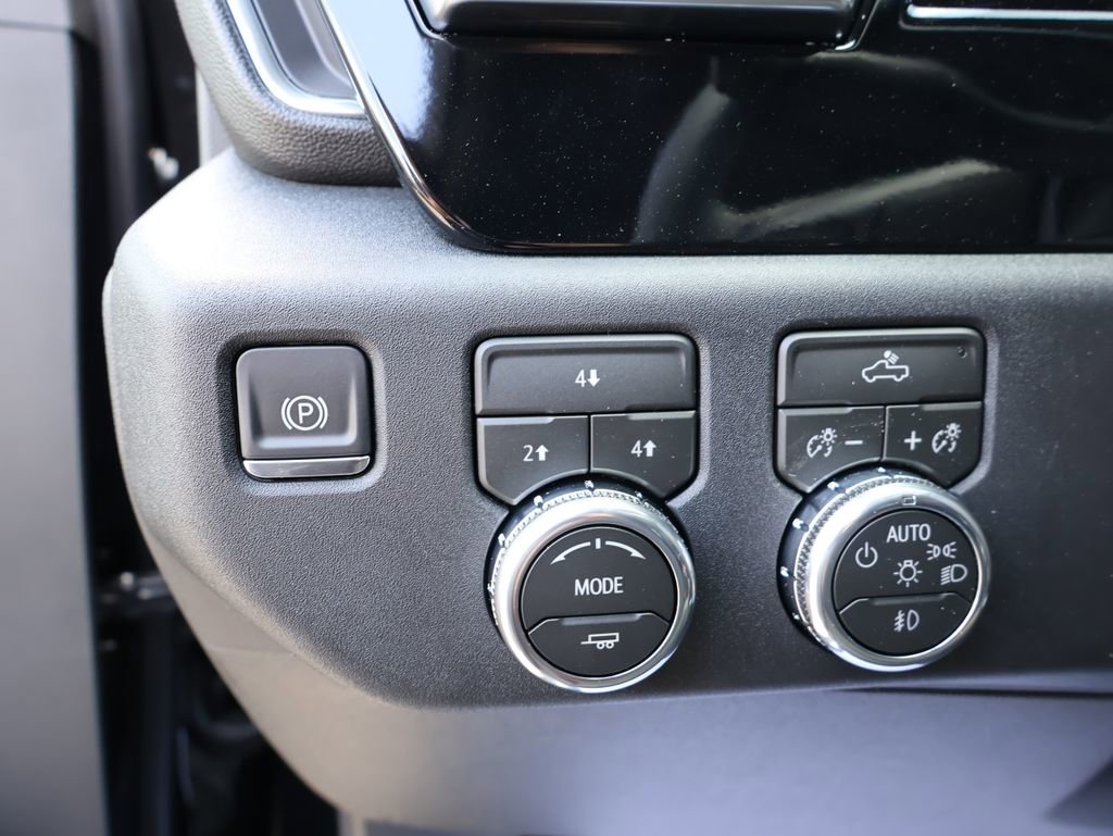New 2026 GMC Sierra 2500 SLE w/ Max Trailering Package AWD/4WD image 12