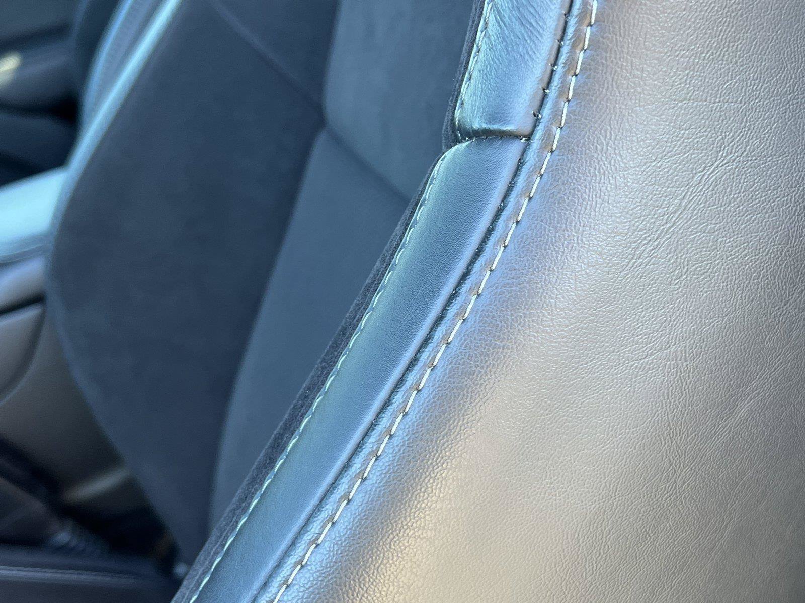 Used 2018 Dodge Challenger R/T Plus RWD image 19