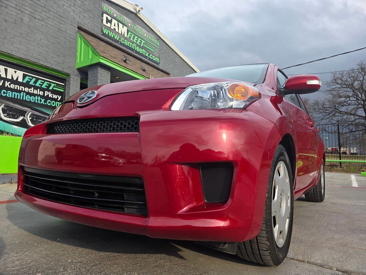 Used 2011 Scion xD image 2