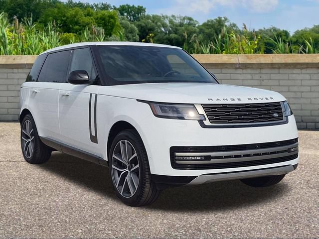New 2026 Land Rover Range Rover Long Wheelbase SE AWD/4WD image 3