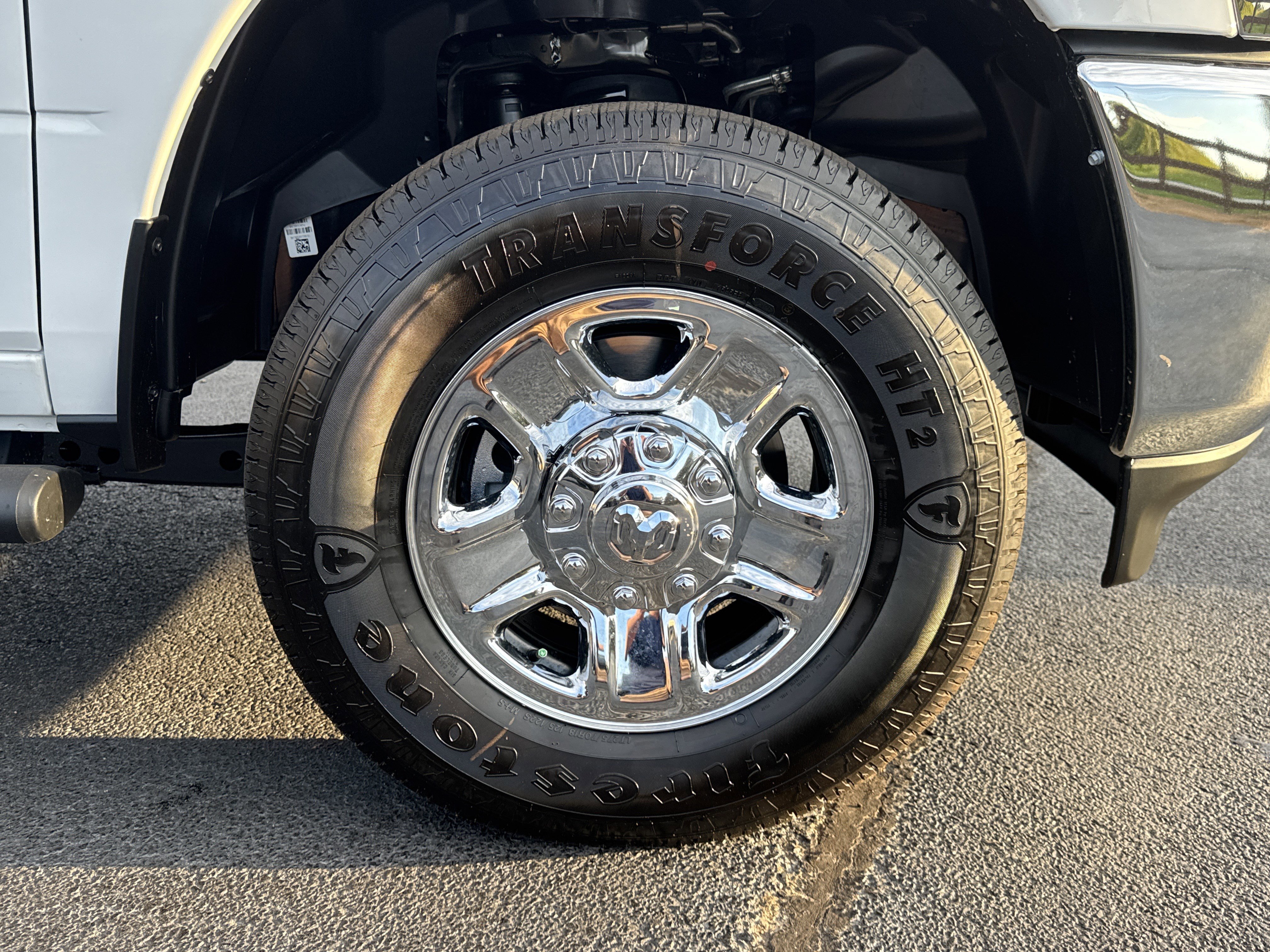 New 2026 RAM 2500 Tradesman AWD/4WD image 12