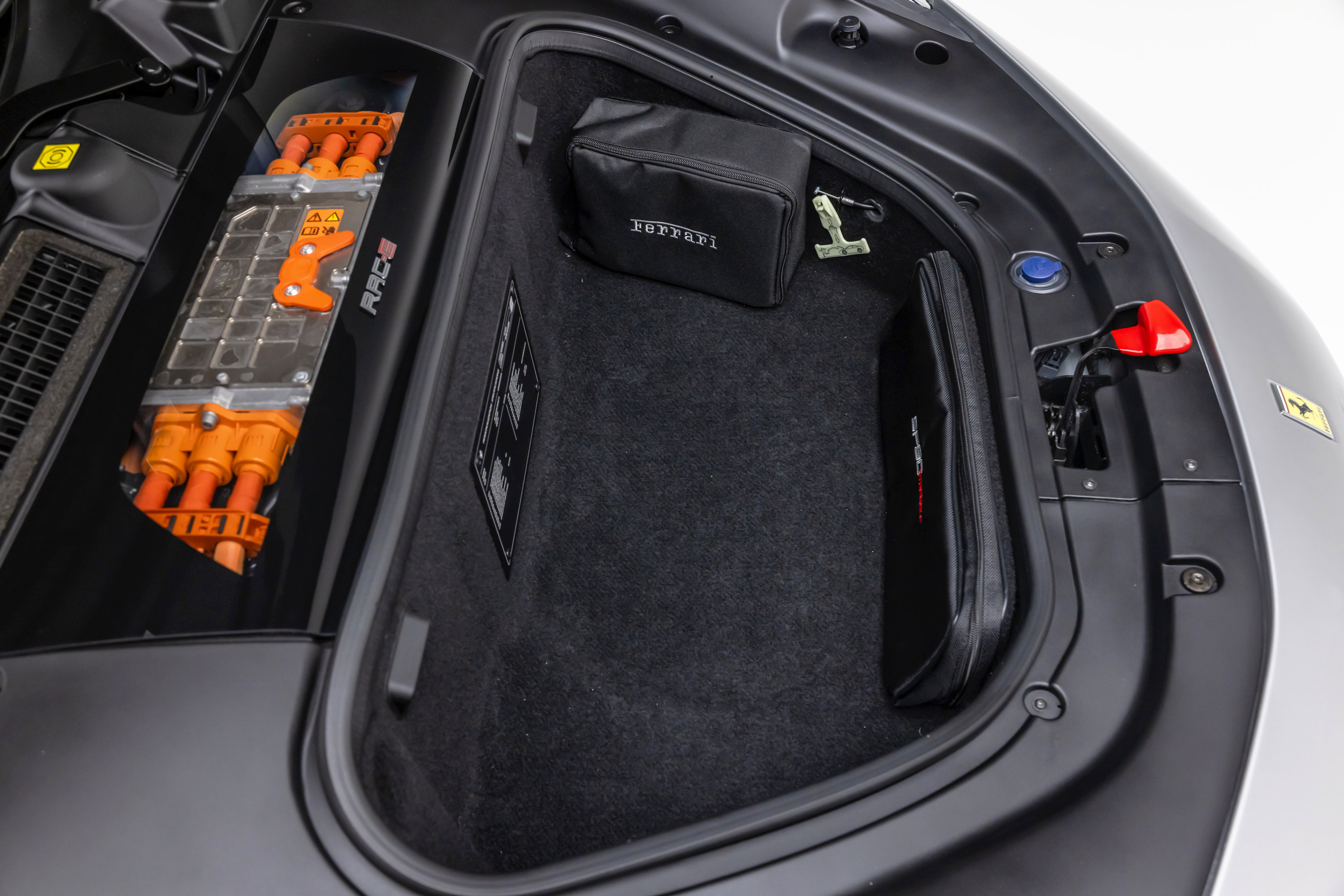 Certified 2022 Ferrari SF90 Stradale image 38