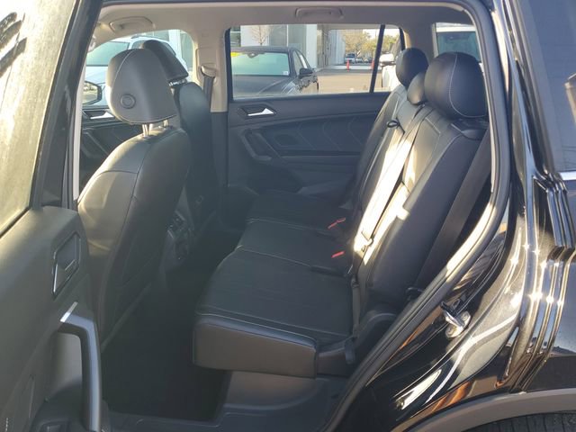 Used 2024 Volkswagen Tiguan SE image 11