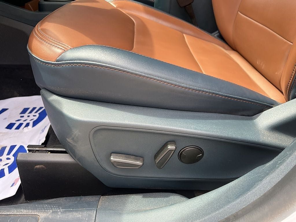 Used 2024 Ford Maverick Lariat FWD image 25