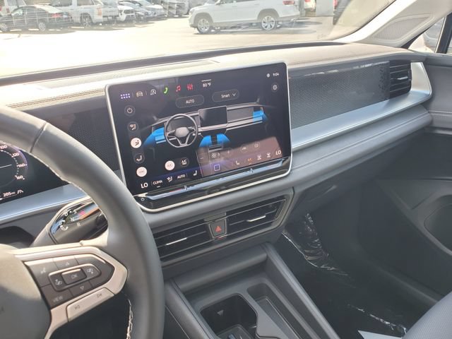 New 2026 Volkswagen Tiguan SE AWD/4WD image 24