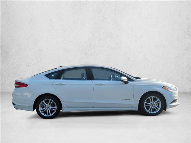Used 2018 Ford Fusion S FWD image 4