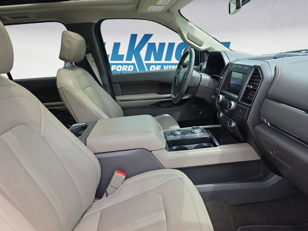 Used 2020 Ford Expedition Limited w/ Equipment Group 302A AWD/4WD image 15