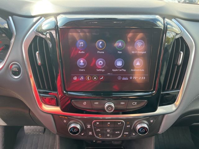 Used 2020 Chevrolet Traverse Premier image 24