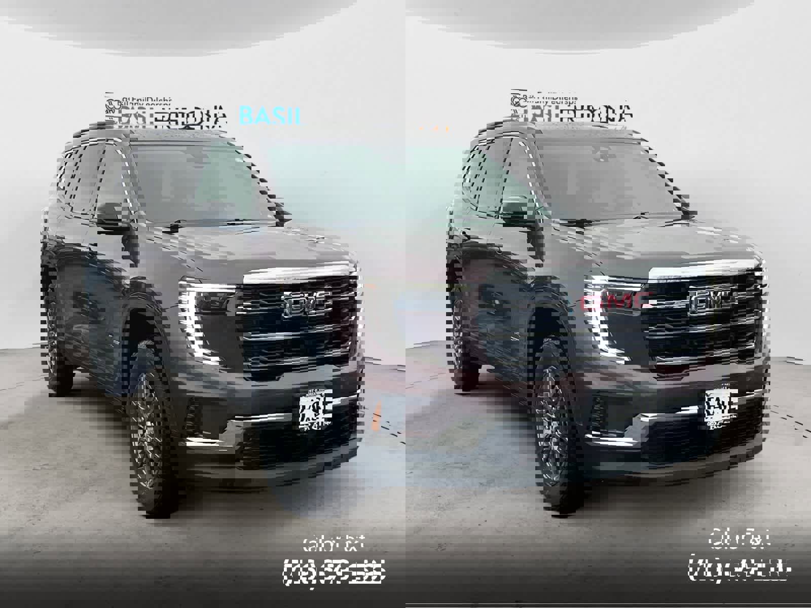 Used 2025 GMC Acadia Elevation image 10