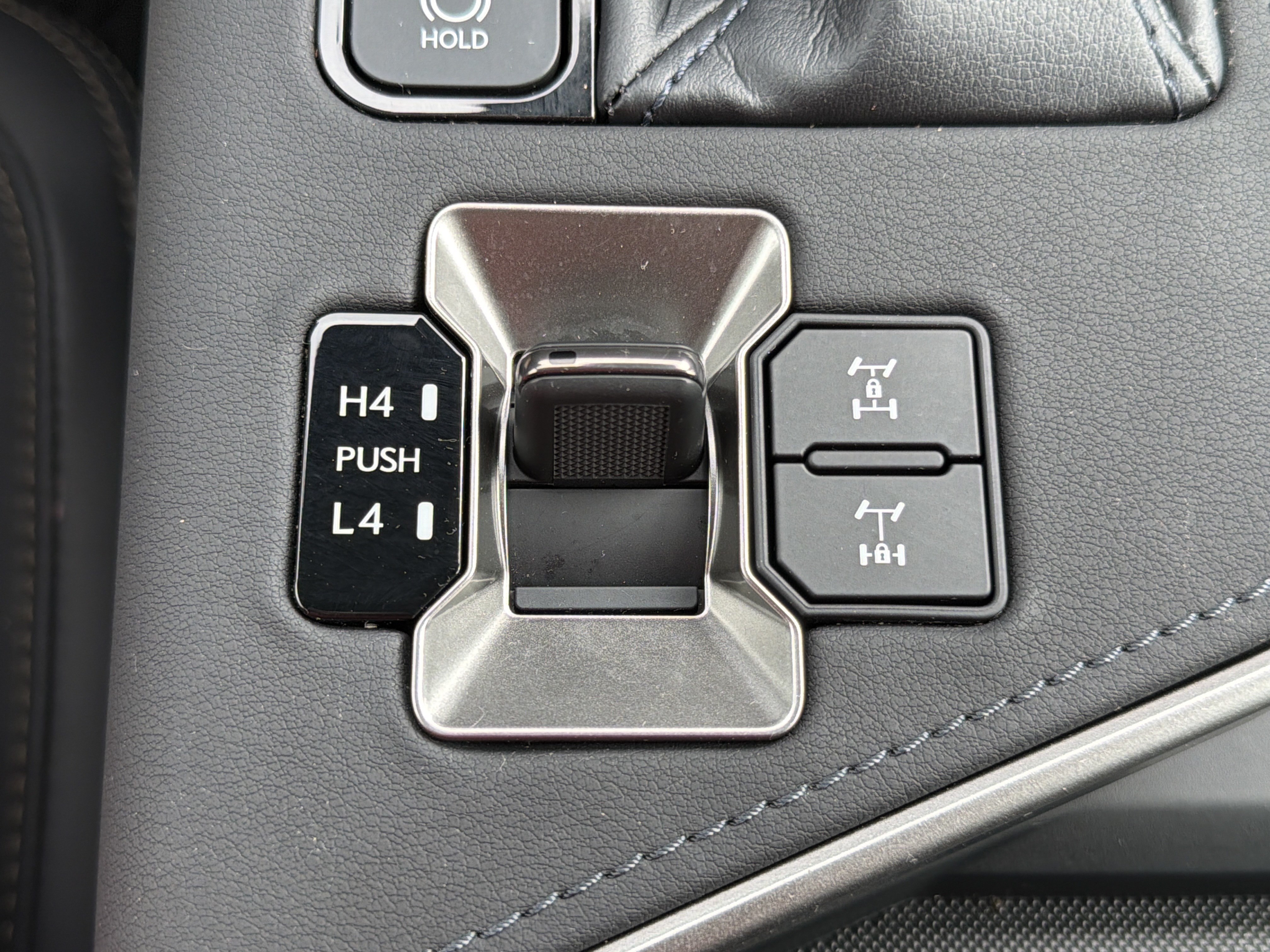 Used 2024 Lexus GX 550 AWD/4WD image 8