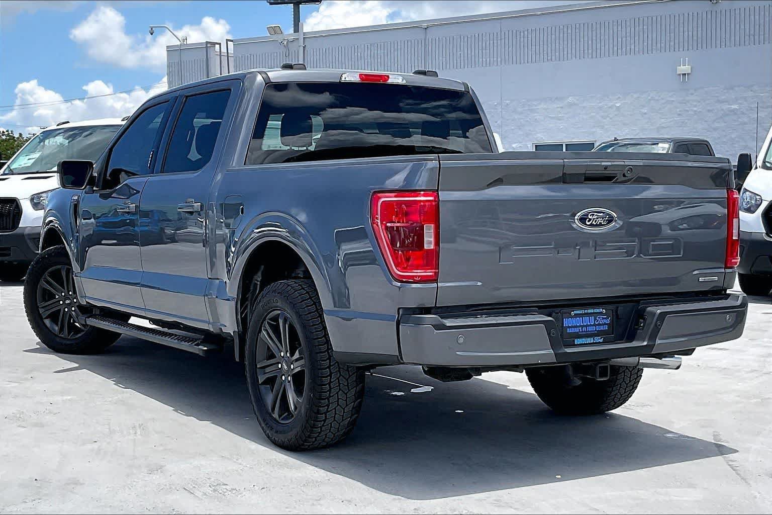 Used 2021 Ford F150 XLT w/ Equipment Group 302A High RWD image 4
