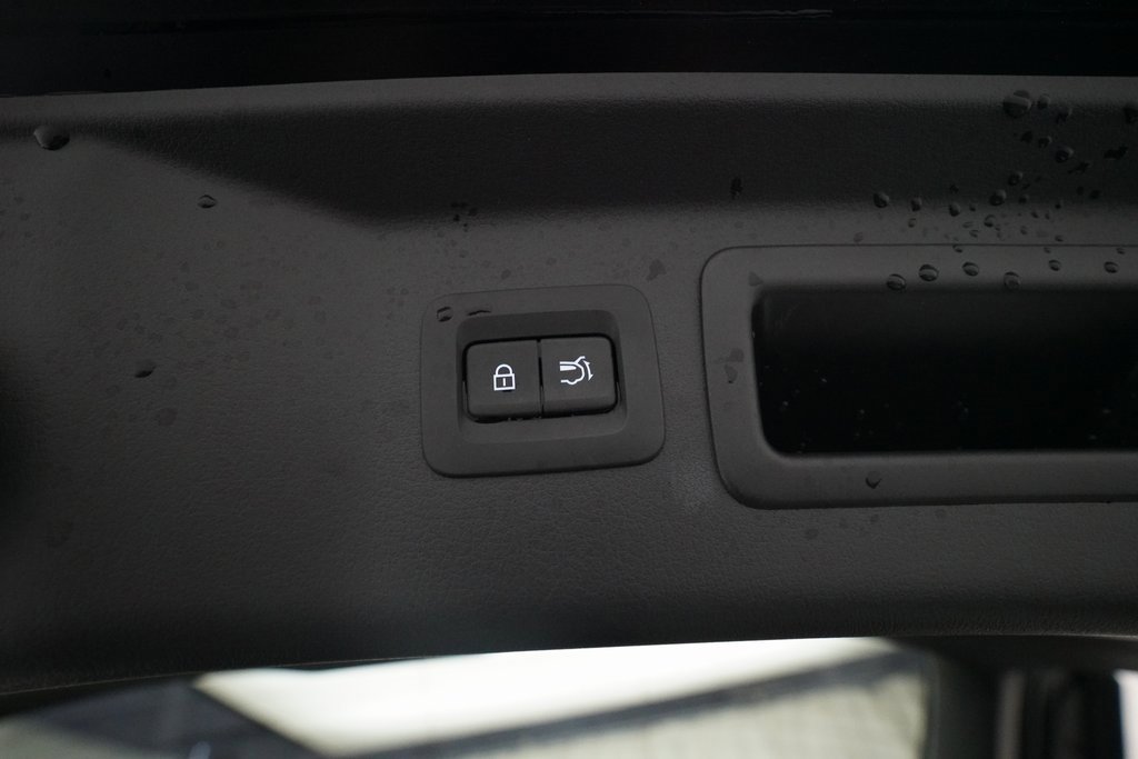 Certified 2025 MAZDA CX-90 Plug-In Hybrid w/Premium Sport image 15