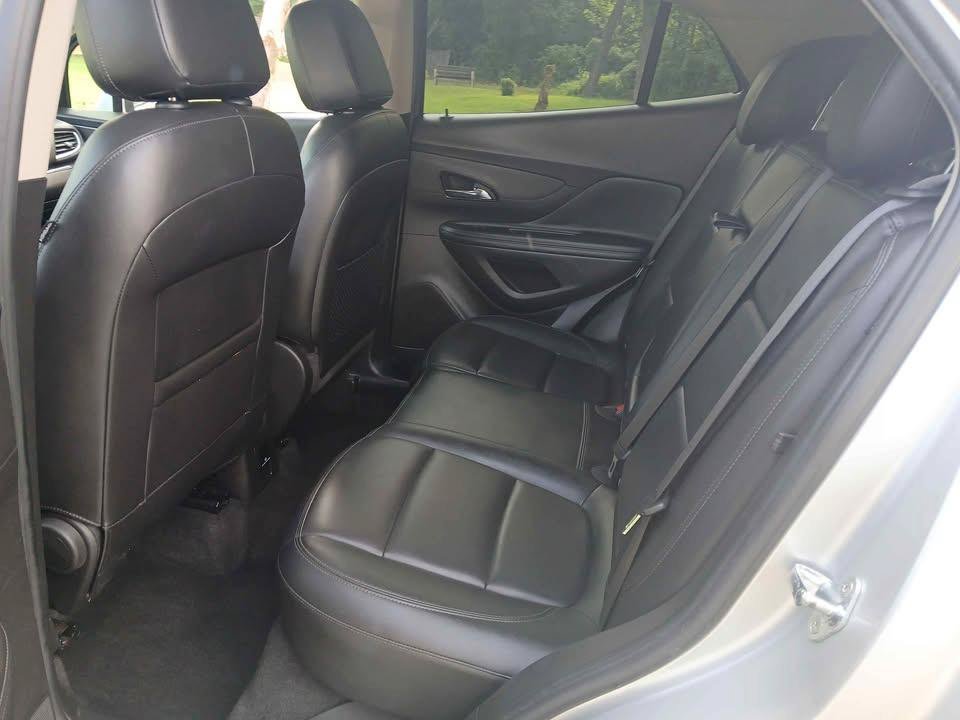Used 2018 Buick Encore Essence FWD image 14