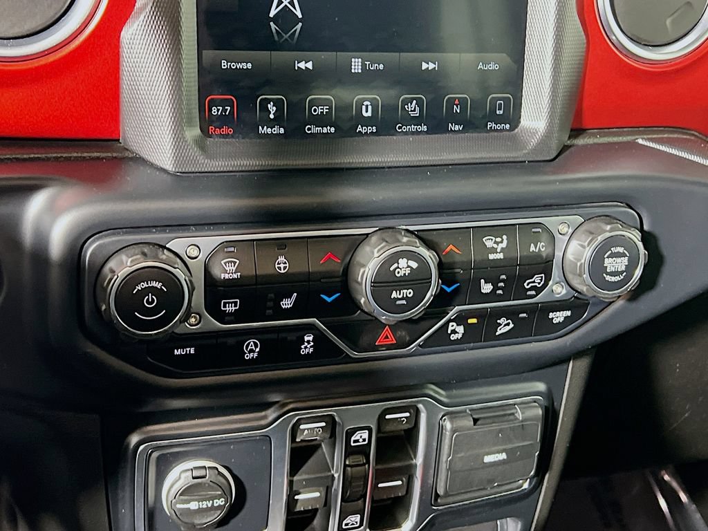 Used 2019 Jeep Wrangler Unlimited Rubicon AWD/4WD image 14