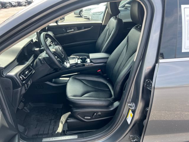 Certified 2023 Lincoln Nautilus AWD image 13