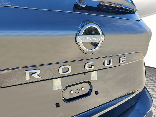 New 2026 Nissan Rogue S image 9