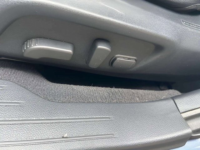 Used 2018 Subaru Outback 2.5i Premium image 12