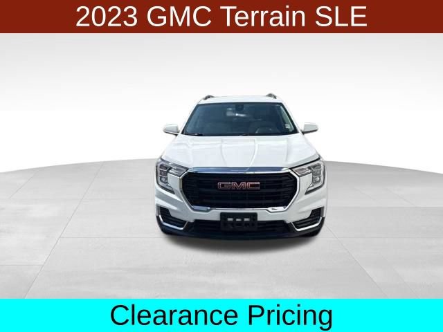 Used 2023 GMC Terrain SLE w/ Driver Convenience Package AWD/4WD image 2