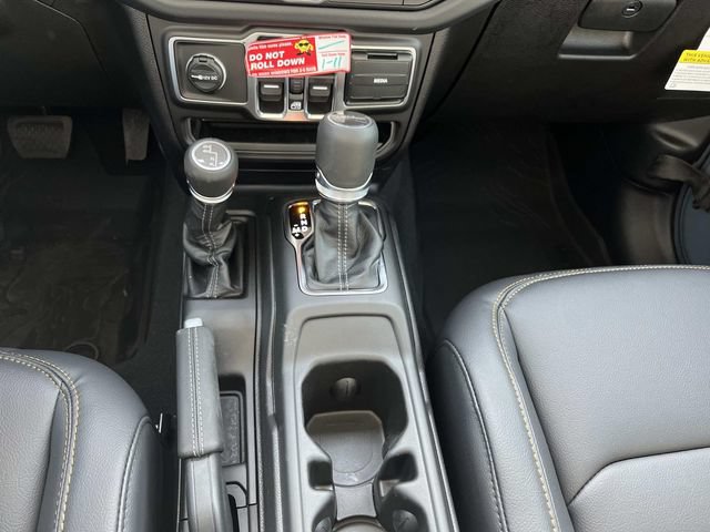 New 2026 Jeep Gladiator Mojave AWD/4WD image 28