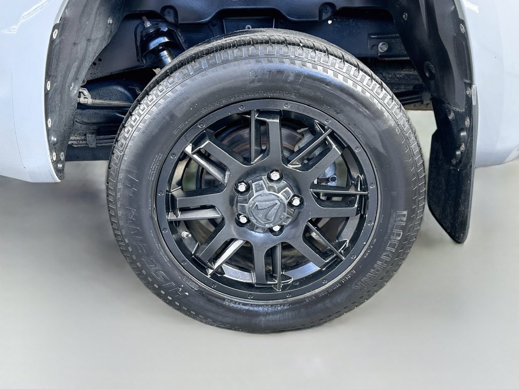 Used 2021 Toyota Tundra SR5 RWD image 32