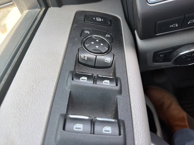 Used 2019 Ford F250 XLT w/ XLT Value Package AWD/4WD image 23