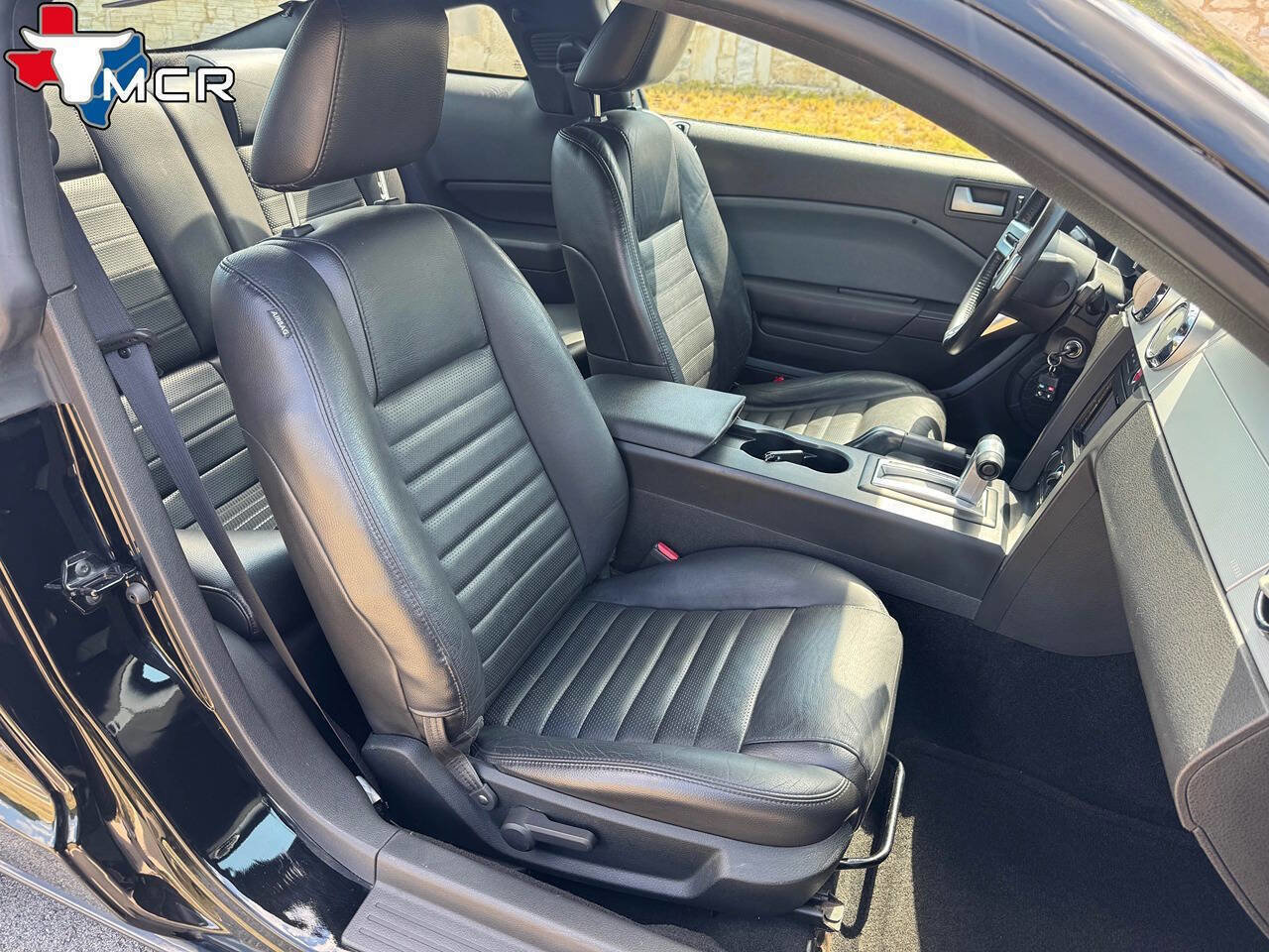 Used 2006 Ford Mustang GT image 23