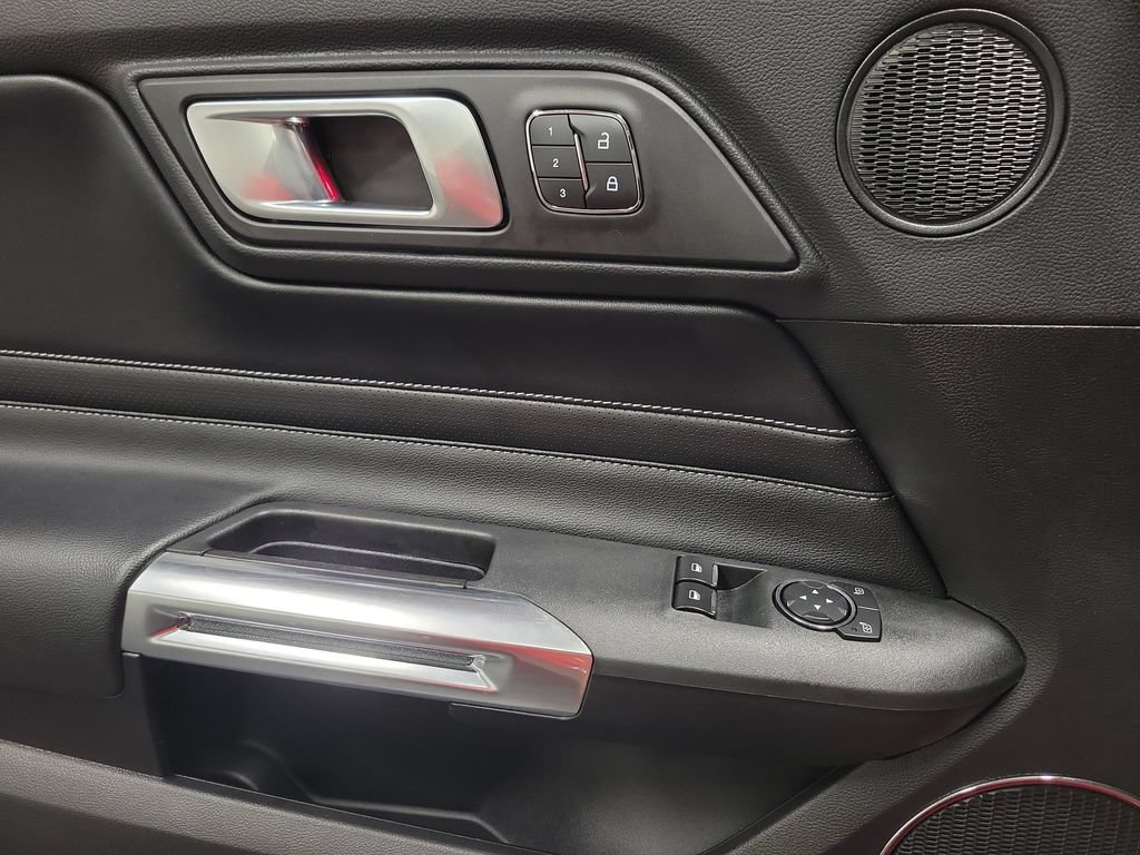 Used 2022 Ford Mustang Premium RWD image 28